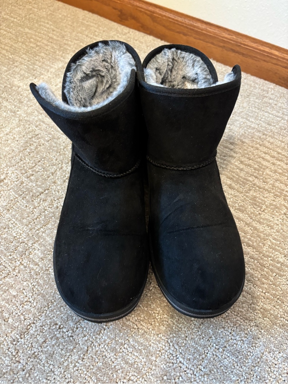 Skechers Black Faux-Suede Fleece-Lined Ankle Booties
